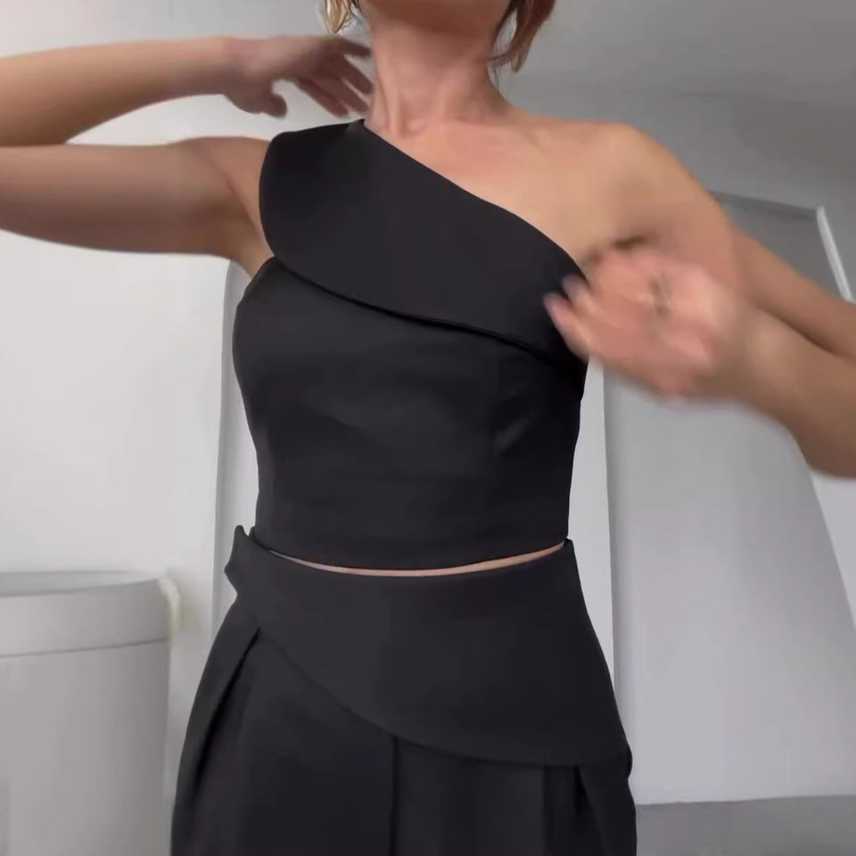 Hot Girl Diagonal Collar Halter Slim Fit Suit