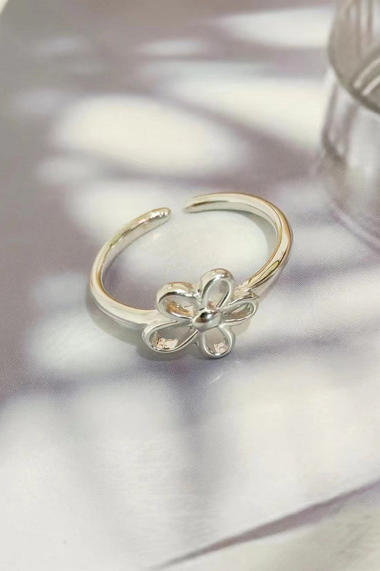 Thai Silver Sweet And Simple Hollow Silver Small Flower Open Index Finger Ring