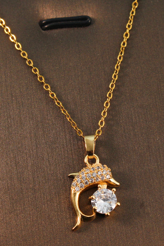 New Exquisite Special-interest Design Affordable Luxury Fashion Titanium Steel Necklace For Women