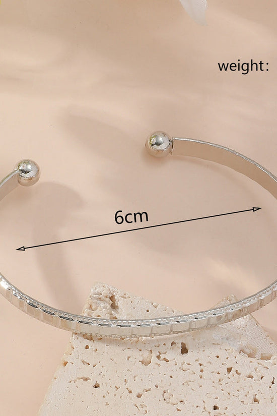 Metal Twist Geometric Knot Winding Hollow Open-end High-grade Light Luxury Personality Fashion Ladies' Bracelet