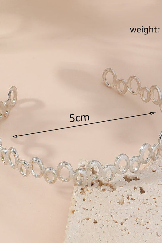 Metal Twist Geometric Knot Winding Hollow Open-end High-grade Light Luxury Personality Fashion Ladies' Bracelet
