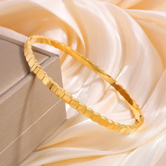 Irregular Honeycomb Fashion Minimalist Titanium Steel Bracelet