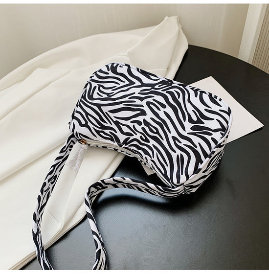 Harajuku Style Cow Shoulder Bag Black And White Stripes Simple